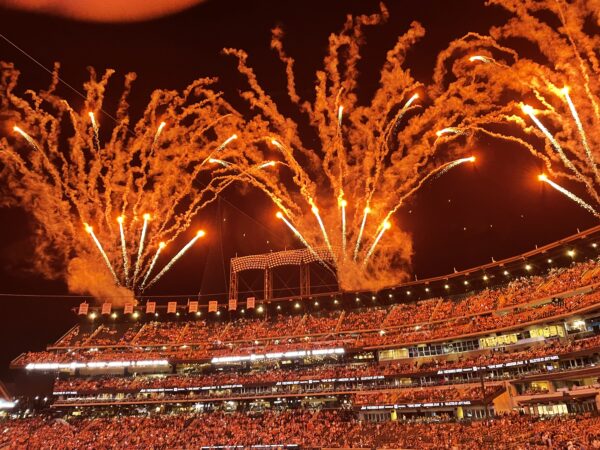 funny inspirational speaker